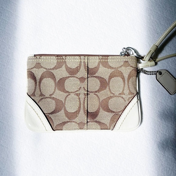 Coach Logo Wristlet Beige and Coral Purse - Picture 5 of 6